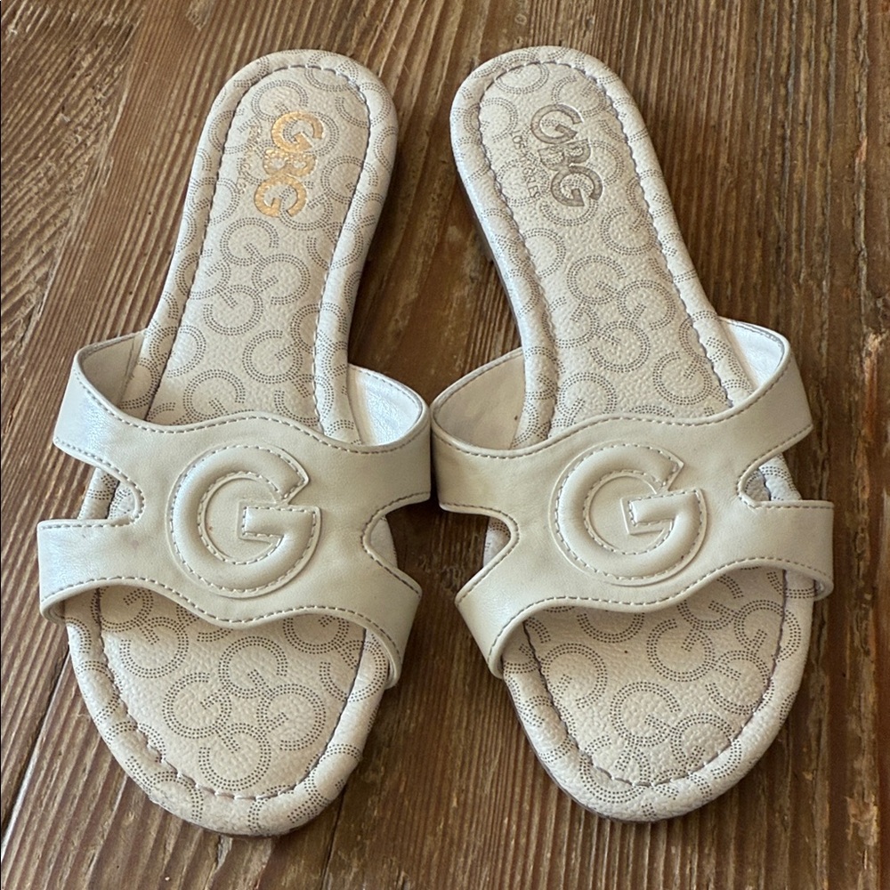 GBG Los Angeles Cream Embossed Slide Sandals